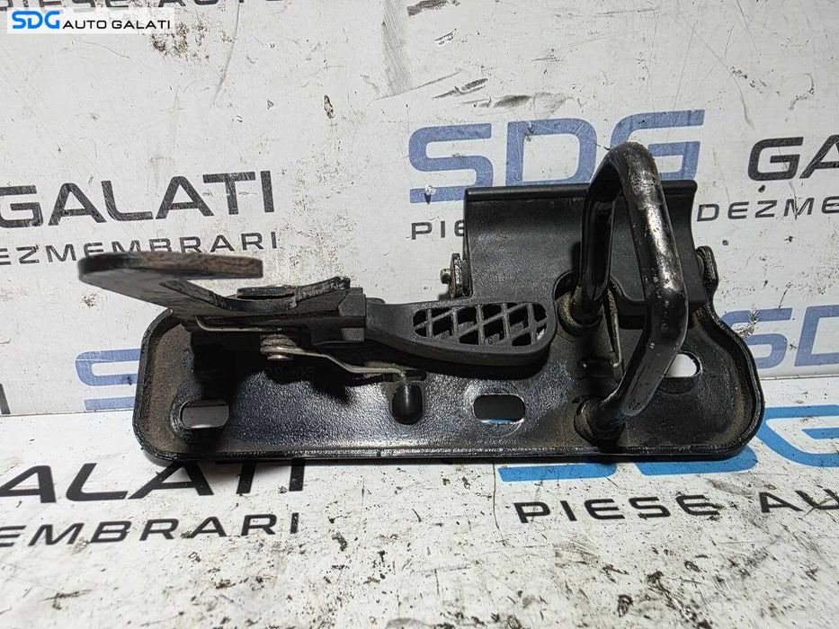 Maner Carlig Siguranta Clapeta Deschidere Capota Motor Volkswagen Jetta 3 2005 - 2010 Cod 1K0823480 [N7676]