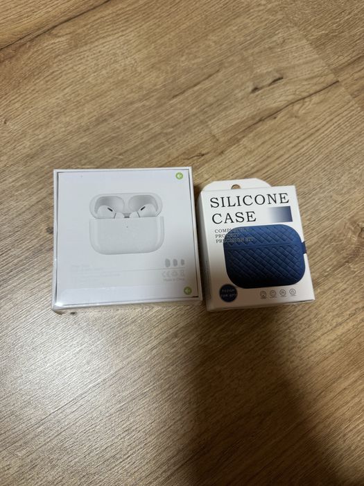 Set Airbuds + husă silicon pentru cască