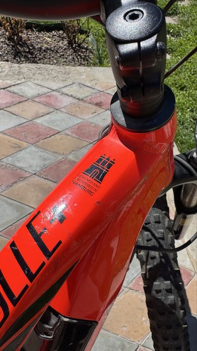 Велосипед гибридный