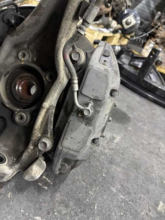 Суппорт Genesis G80 2016