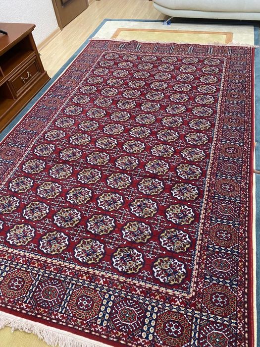 Туркменский ковер