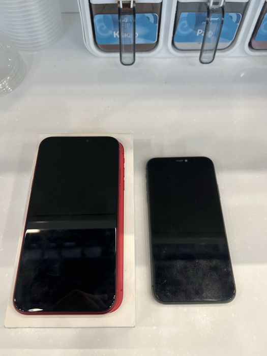 Iphone 11 , 2 шт