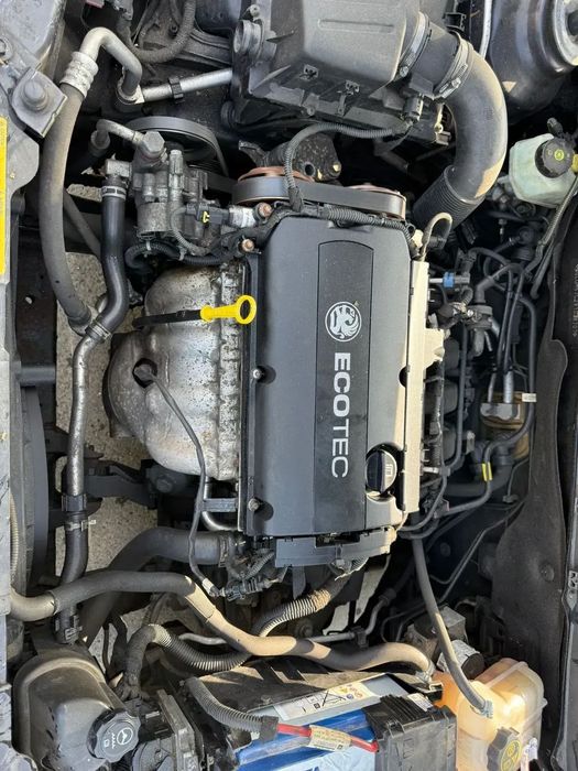 Dezmembrez / Dezmembrari / Piese Opel Insignia 1.8 benzina A18XER 2008-2014