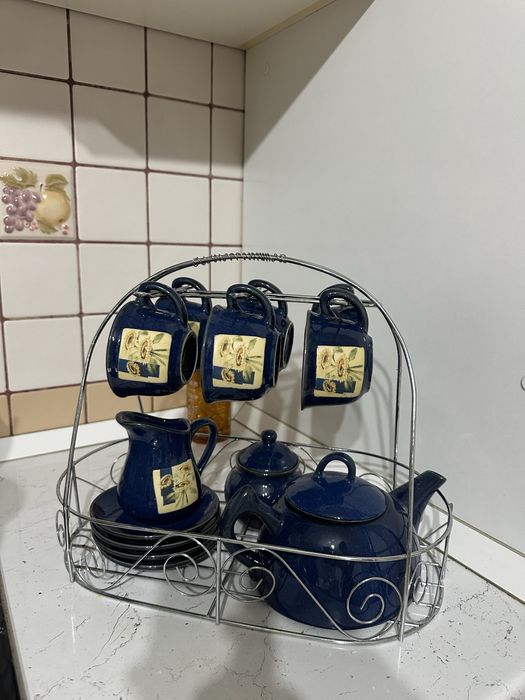 Продам сервиз,чайный набор