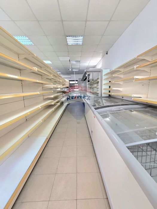 Магазин под наем, Цветен квартал НК4581