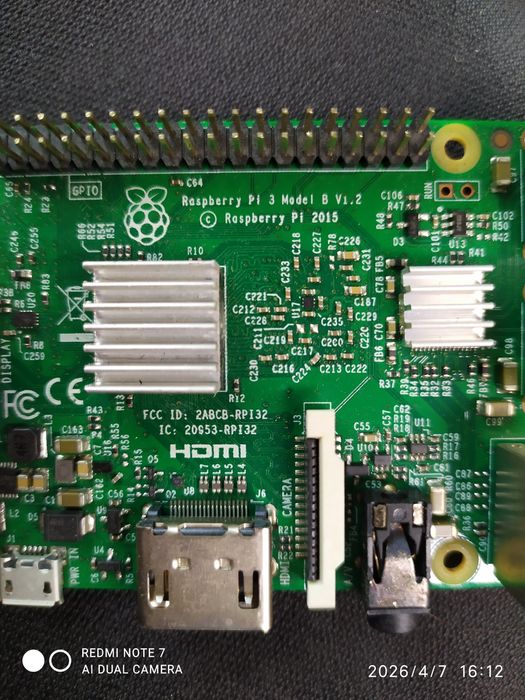 Raspberry pi 3 мини компютър