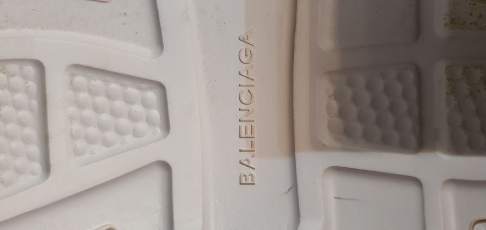 Balenciaga Speed Trainers