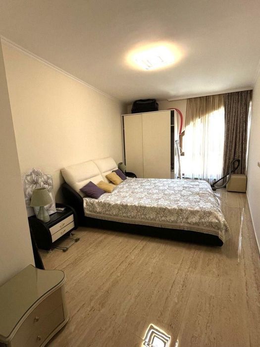 Продава се Тристаен апартамент в Свети Влас - 137 кв.м за 600 €/кв.м - Снимка #1