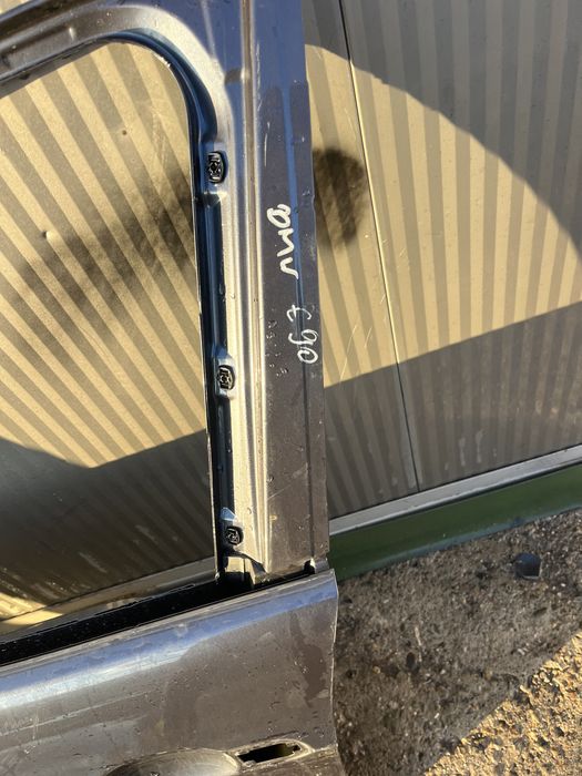 Врата BMW 3 E90