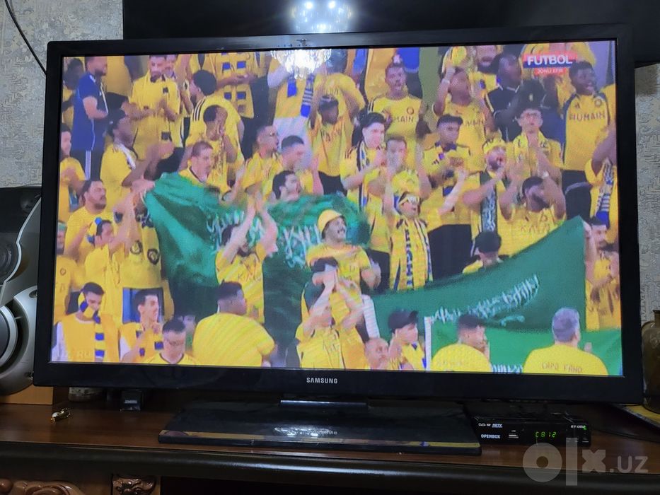 Samsung 43Tv sotiladi