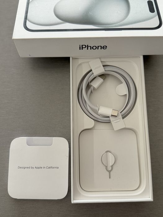 iPhone 15  256 GB Black+Mode