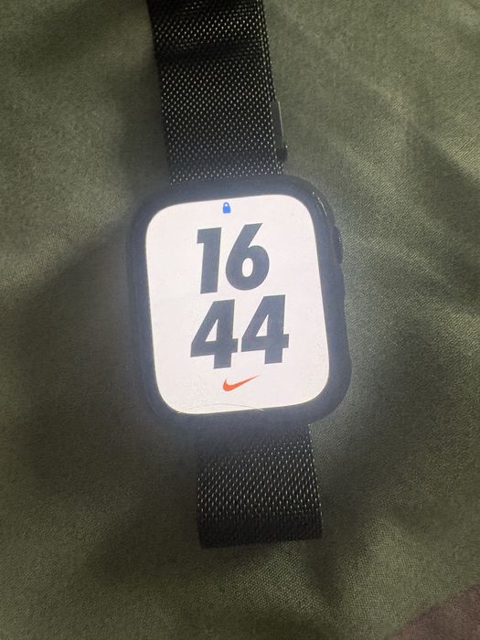 Apple Watch Series 7 (GPS) 45mm Nike