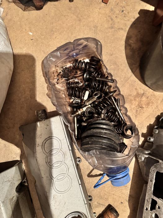 Запчасти ауди 2.6 2.8