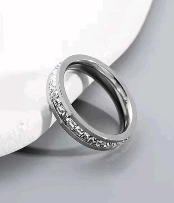 Сребърен пръстен