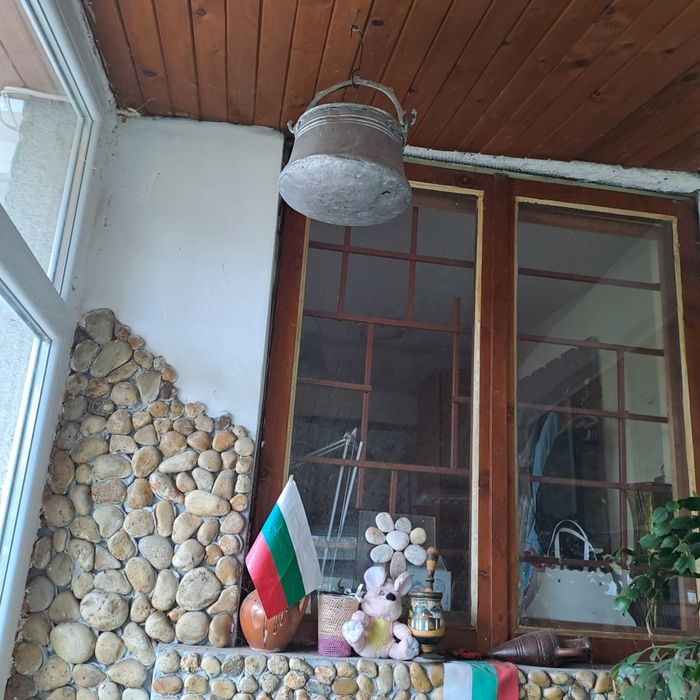Къща с двор в град Игнатиево