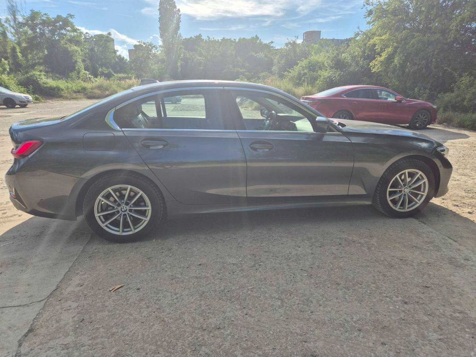 BMW 320d Xdrive Седан