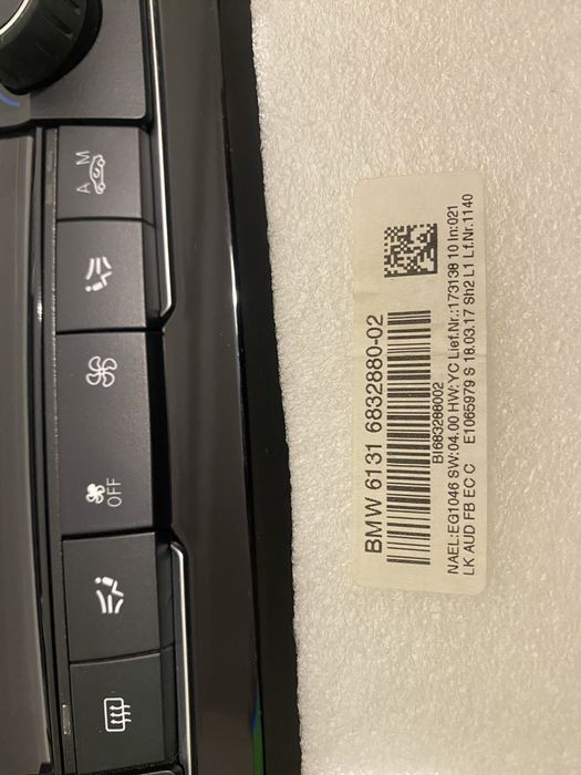 Panou Climatizare + Comenzi Audio Radio BMW Seria 1 2 3 4 F20 F30 F31 F32 F34 - Piano Black