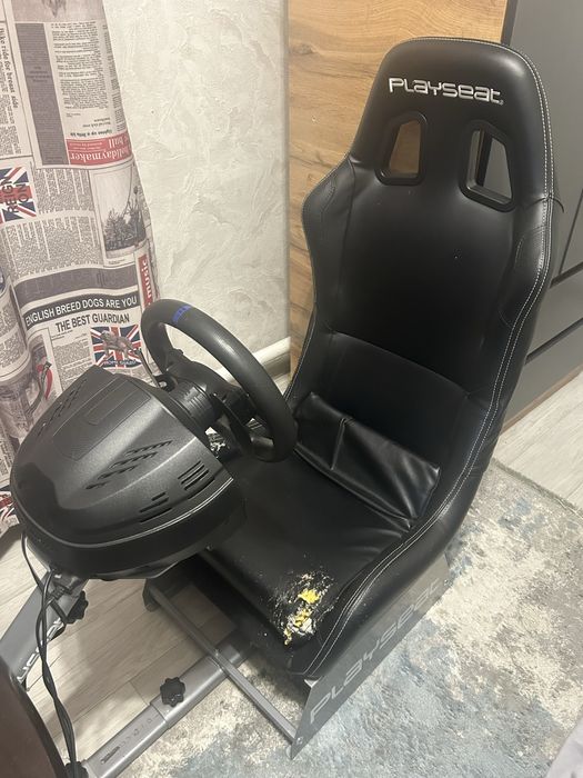 Thrustmaster t300 playseat evolution trustmaster t-lmc