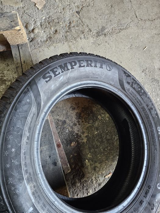 2 anvelope iarna 195 65 15 Semperit 2021
