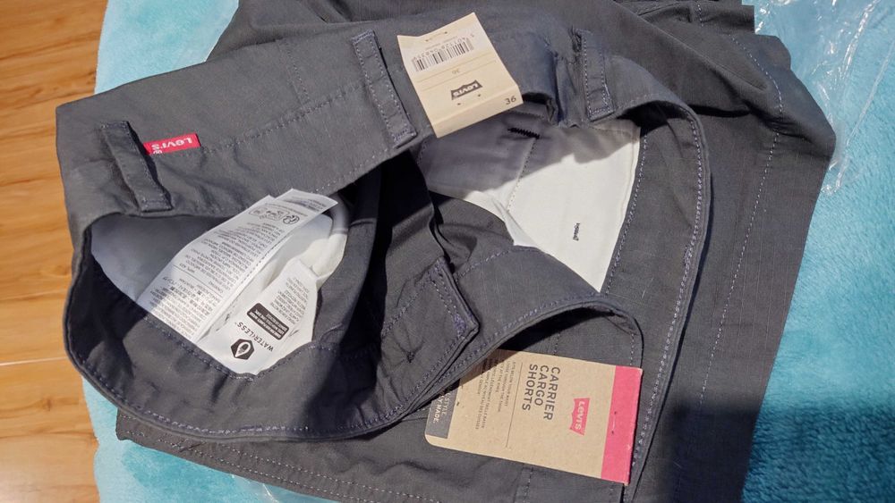 шорты Levi's Carrier Cargo Shorts Loose Fit размW36
