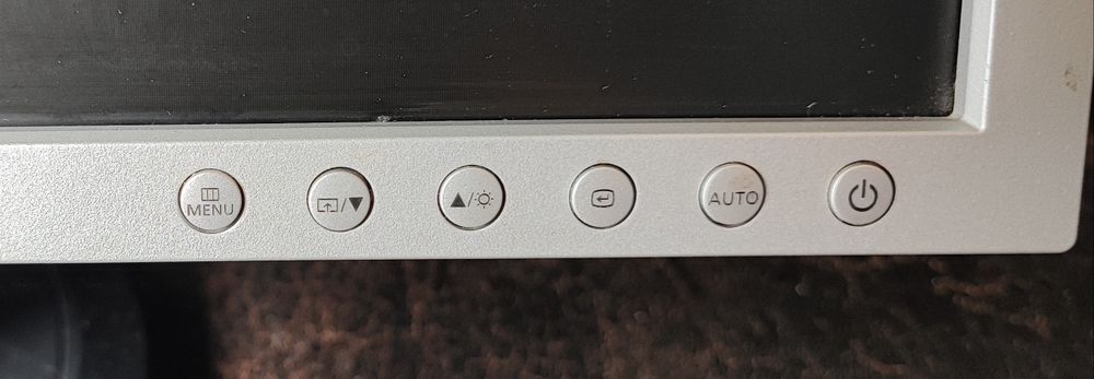 LSD монитор SyncMaster 923NW 19 inch