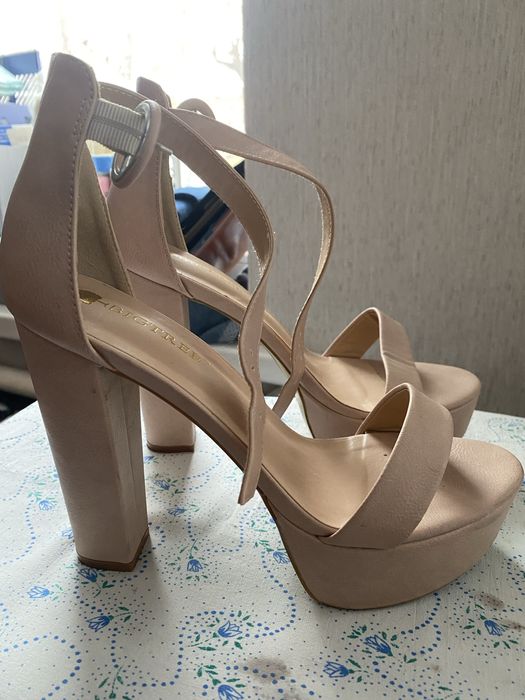 Обувь, кроссовки, туфли, сандали