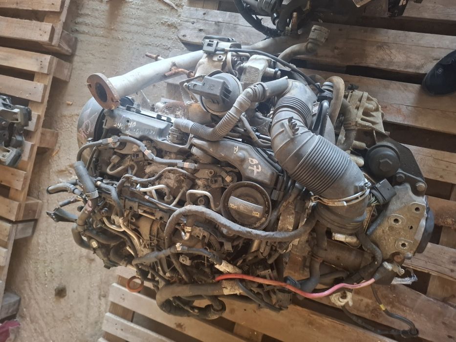 Vând motor passat b7 2012 2.0 D 140cp Avem TOATĂ GAMA VOLSKWAGEN: golf 5 golf 6 b5 b6 b7 Touareg Touran passat cc crafter toate codurile motor