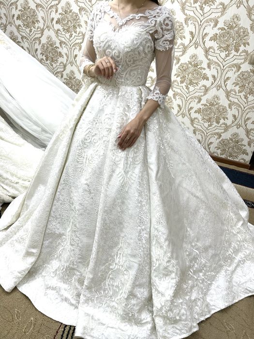 Свадебные платья.