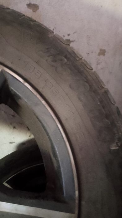 Продам титановые диски с резиной