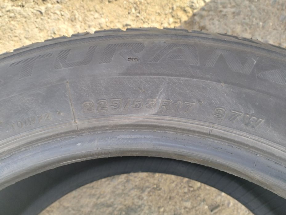 225/55 р 17 Бриджестон туранза