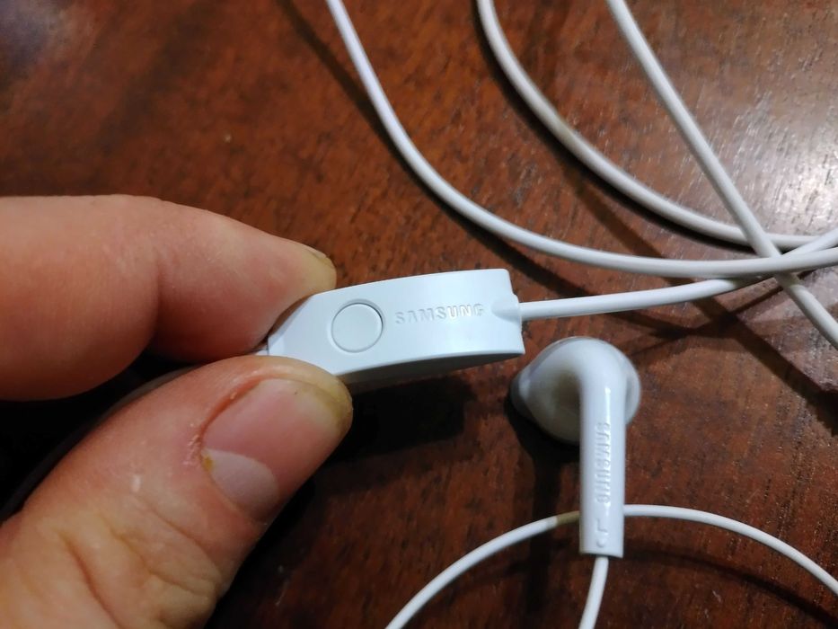 casti Samsung handsfree cu fir si jack 3.5