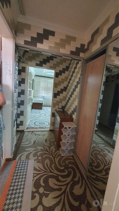 2-xonali kvartira sotiladi sogdiana