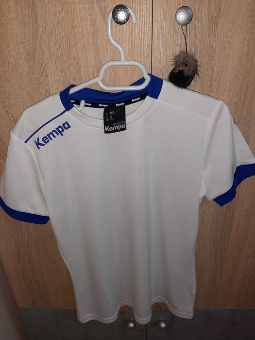 Set 2 tricouri + sort Kempa - fete