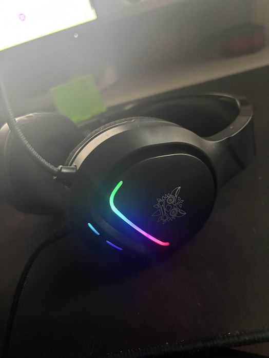 Casti gaming cu fir ONIKUMA X31