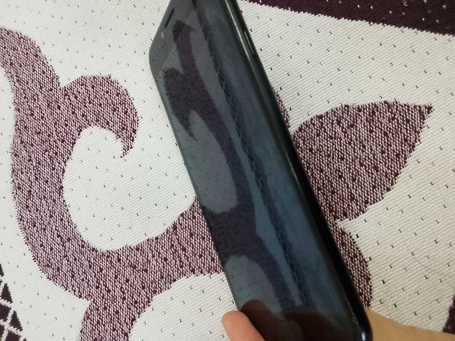 Galaxy J4 продаю