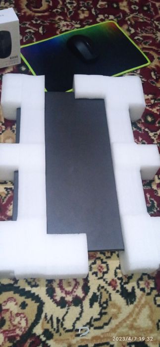 Lenovo V15 yangi