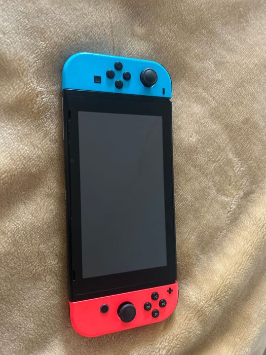 NINTENDO SWITCH оригинална