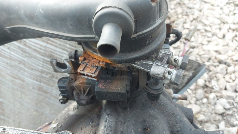 Моник 1.8 Passat B3 моноинжектор