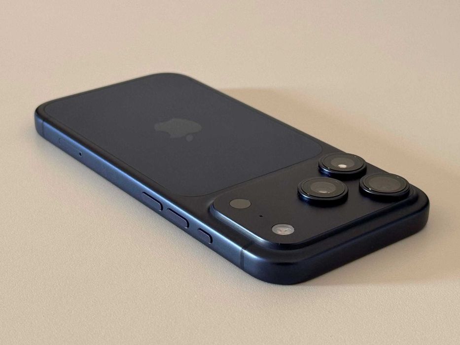 Бартер! Гаранция! НОВ! iPhone 17 Pro Deep Blue (Син) 7 Цикъла.
