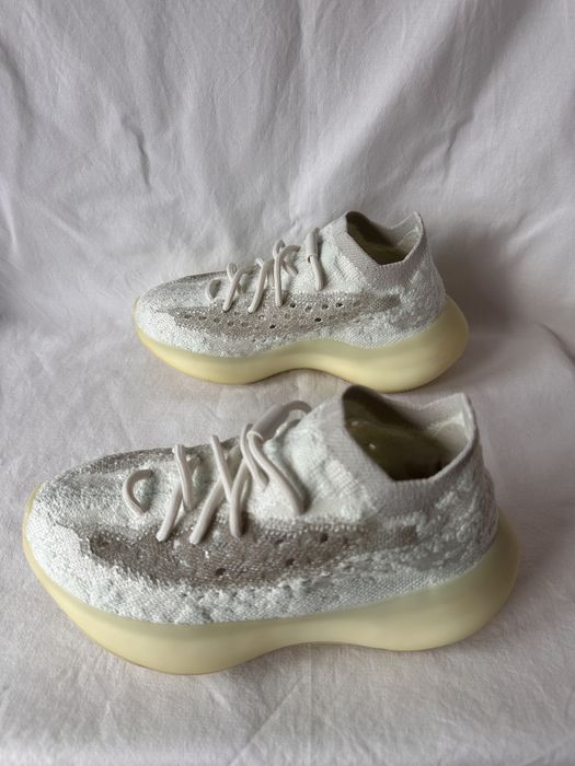 Adidas Yeezy boost 380 Calcite Glow marime 36
