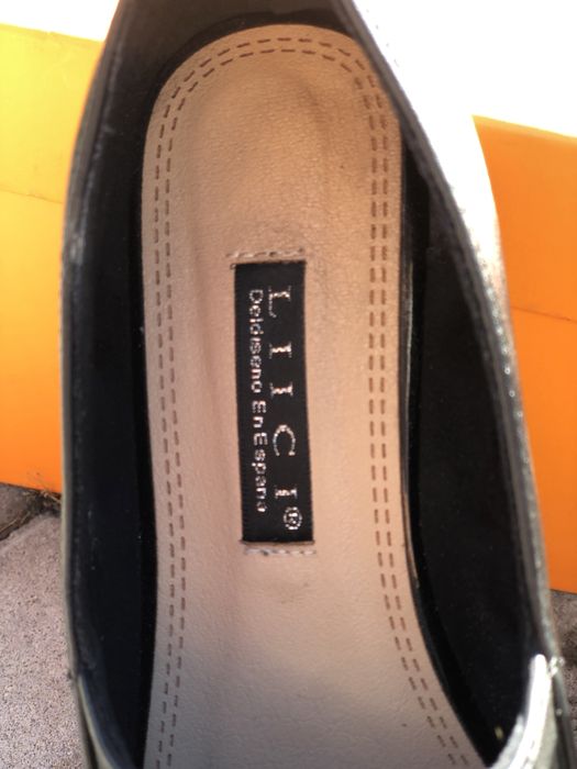 Продам женские лоферы