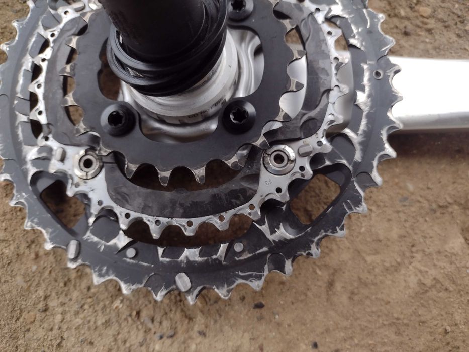 Курбели Shimano Deore XT