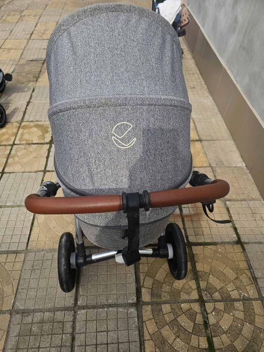 Бенешка количка в сиво