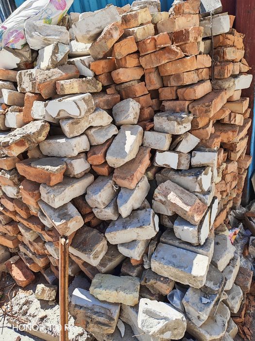 Кирпич, Орташа жагдай