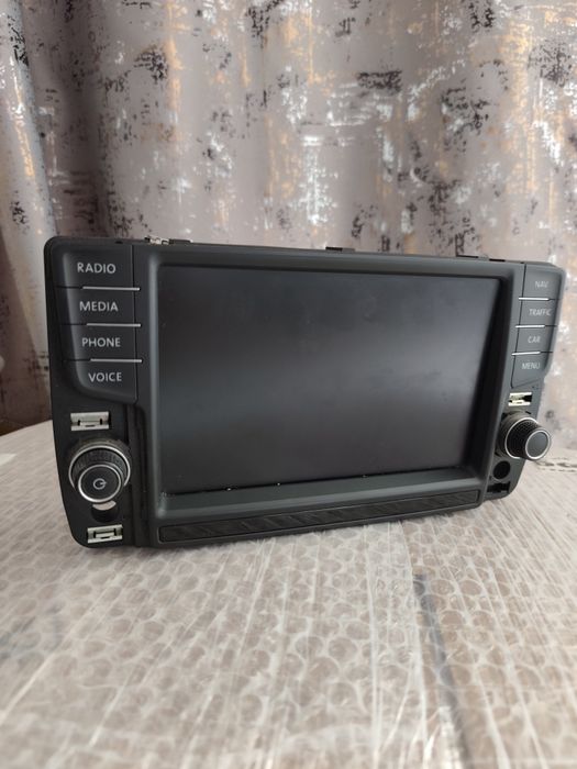 Display original Volkswagen 8 inch MIB2 5G0919606 Compatibil Passat B8 Golf 7 Tiguan Touran Polo Crafter
