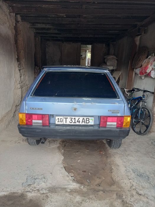 Прадаётся Самара ваз2108 яхши холатда делфин ранг