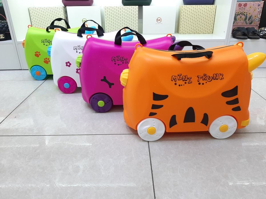 Каталка/чемодан 2в1