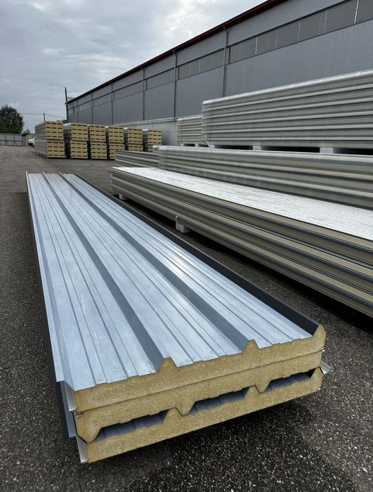 Vând panău senwiș