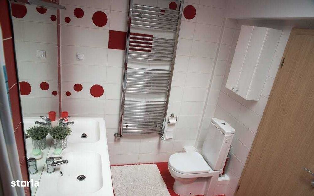 Apartament situat pe 2 niveluri | 107 mp + 30mp terase | Cartier Intre