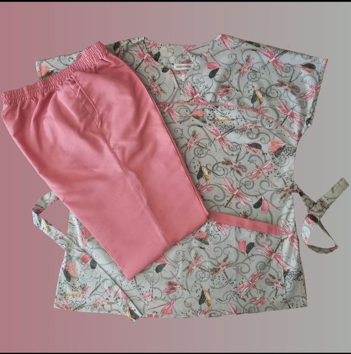 Медицинские костюмы